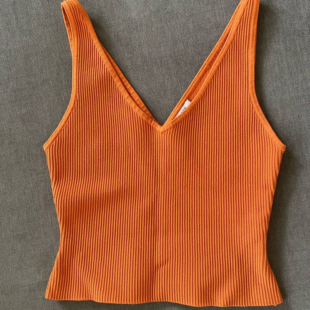 Aritzia Ribbed V-Neck Tank Top in Bright Orange M